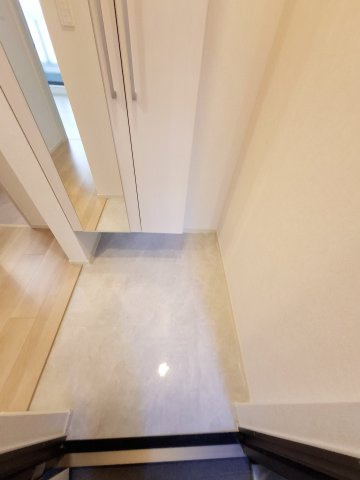 ｃｅｒｎｅ西宮の玄関