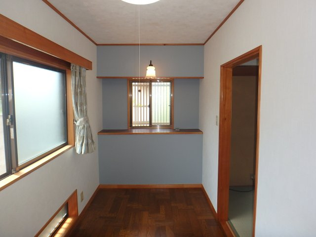 S1798H　2丁目和風中古住宅の内装|1F和室の横の洋スペース