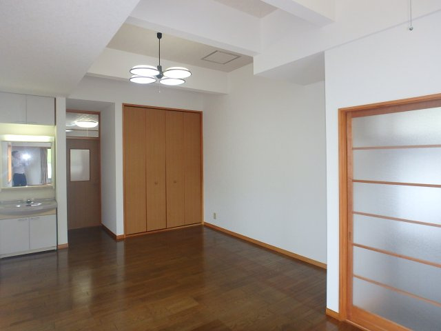 S1798H　2丁目和風中古住宅の洋室|以前は習い事の教室として利用