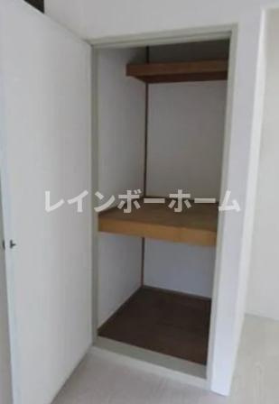ポルシェ成増の収納