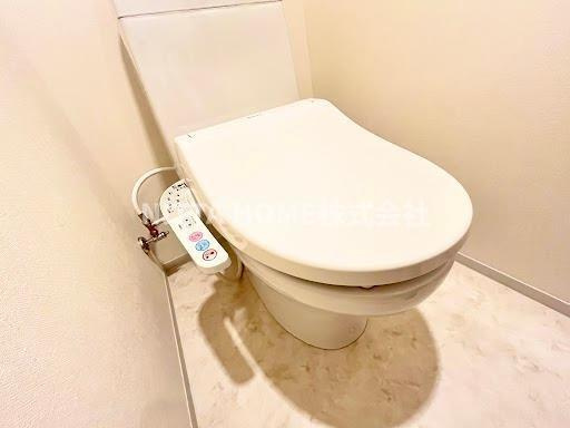 オークテラス（Oak Terrace)のトイレ|シャワー付きトイレです◇