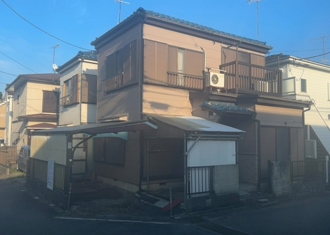 【外観】 | 物件の詳細については、現地を見てわかること以外に、役所や法務局などで調べないとわからないことがあります。そのため、現地に行く場合は、もしこの物件を買ったらどのような生活ができるかをイメージしましょう。