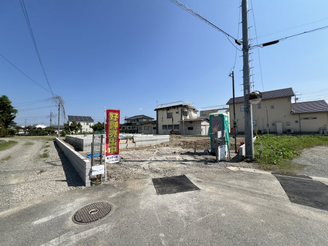 新築　高崎市吉井町吉井第４　クレイドルガーデン　１号棟の駐車場|　駐車スペースは並列2台分可能です！
