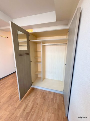 プレリュード江坂　仲介手数料無料の収納
