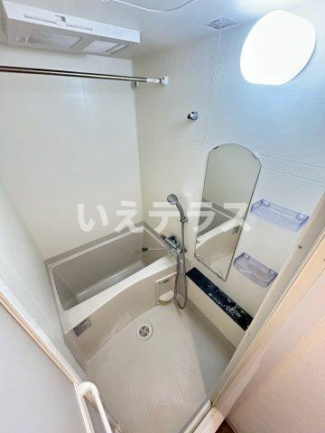 プレサンス兵庫駅前の浴室