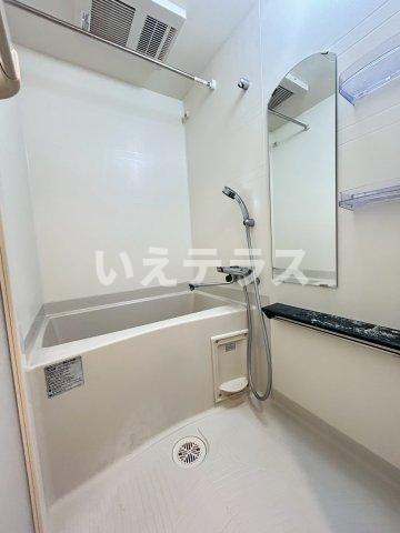 プレサンス兵庫駅前の浴室