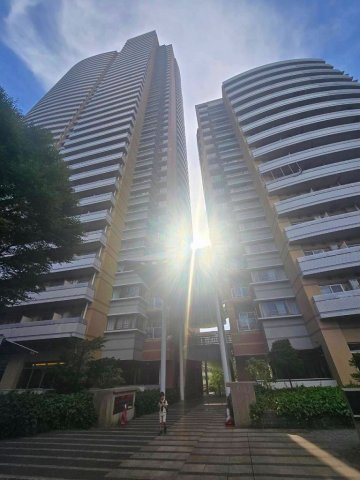 河田町ガーデン1号棟の外観