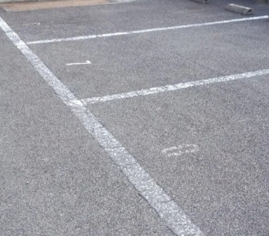 レオパレスMICKEYの駐車場|画像4
