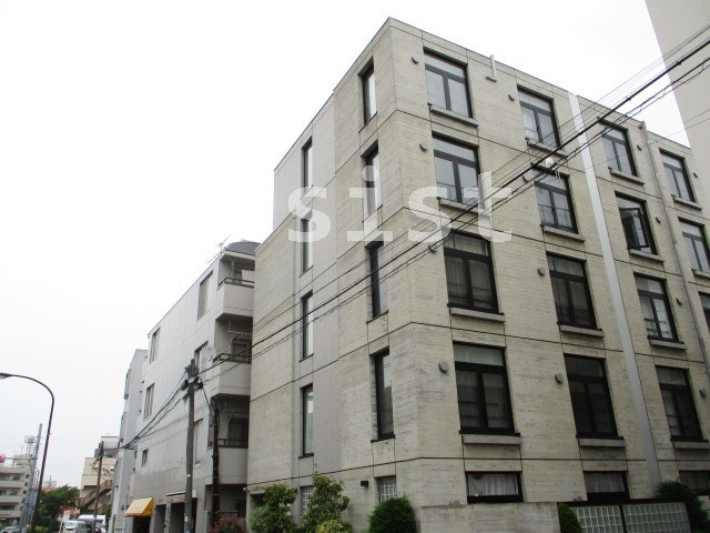 LAPis目黒本町の外観
