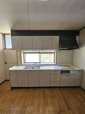【キッチン】 | 鳥取市湖山町南１丁目中古戸建て