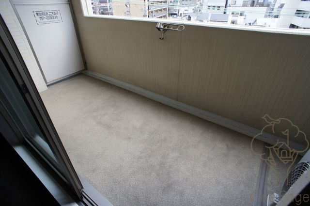 KAISEI梅田のバルコニー