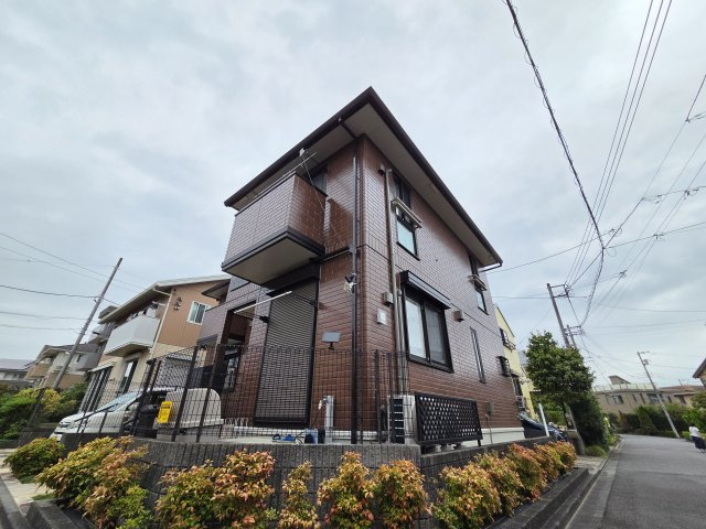 川崎市麻生区はるひ野２丁目のアパートの外観