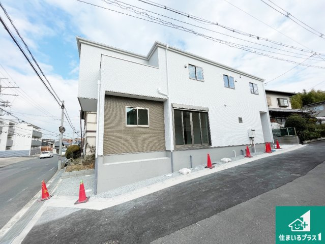 29日(土)30日(日)現地ご見学可能！　枚方市藤阪元町　限定1邸の外観|お客様に長く安心して住んでいだだける事にこだわった家づくり！住んでからのアフターサービスにもしっかりと取り組んでいます！