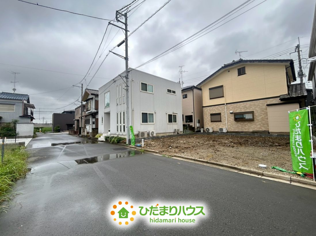 白岡市小久喜９期　新築一戸建ての前面道路含む現地写真|2026/9/4　撮影