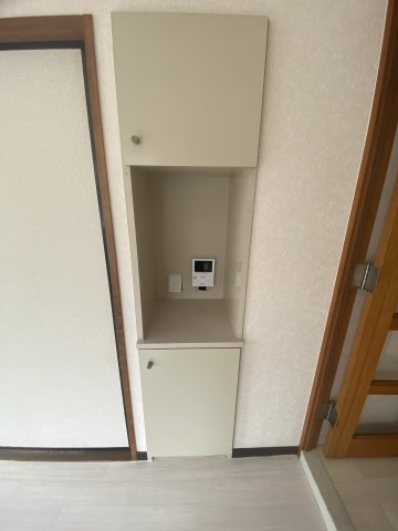 ブライトネス北鴻巣の玄関|収納もある玄関です