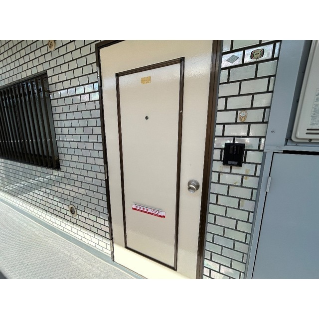 ニューオカダパールマンションの玄関|落ち着いた玄関です