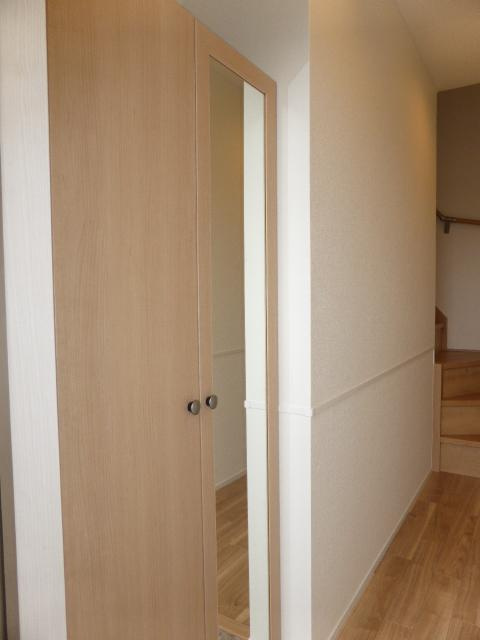 グリーンパークⅢの玄関|シンプルで使いやすい玄関です