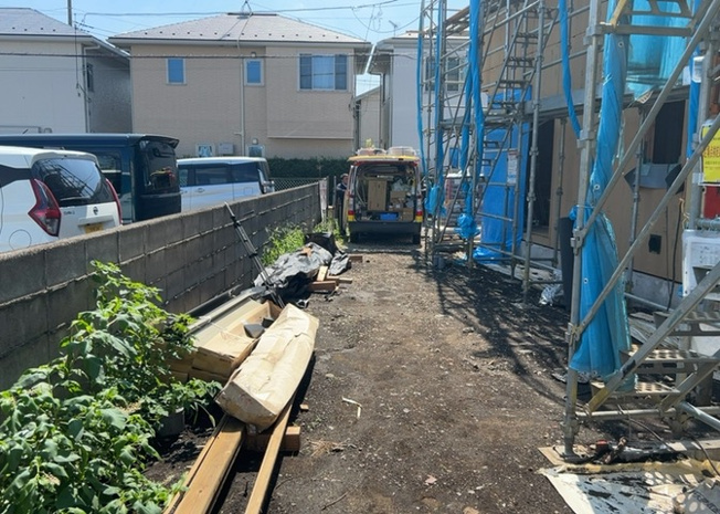 【展望】 | 桜や紅葉の名所に出かける人は多いと思いますが、家にいながら季節の移ろいを感じる生活を送りませんか？リビングや窓から見える景色が生活を彩るワンポイントに！現地から見える景色を堪能してみては如何でしょう。