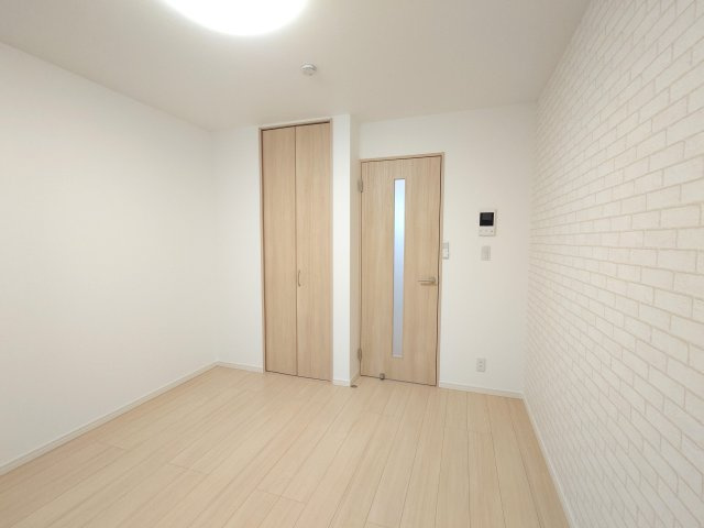 キャメル大成の内装|明るい色調の室内です