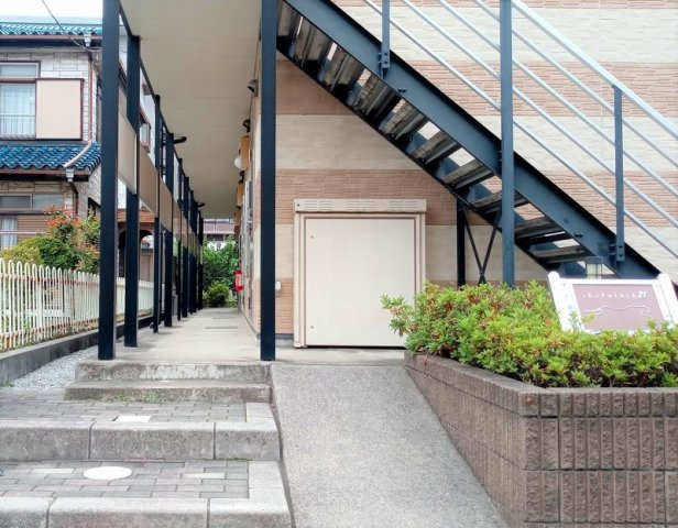レオパレスラ　メゾン三郷のその他