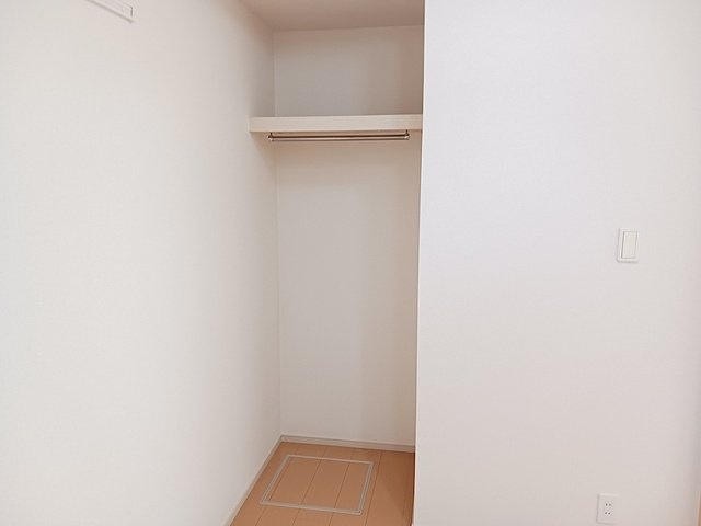 松の木　伍番館の収納|小物を収納するのに便利です
