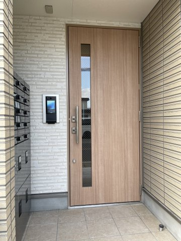 Pine Da Casa平沼のエントランス|建物の内部です