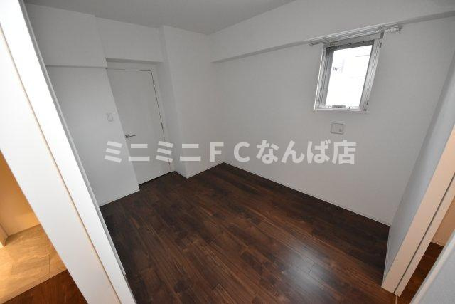 セレニテフラン本町の寝室