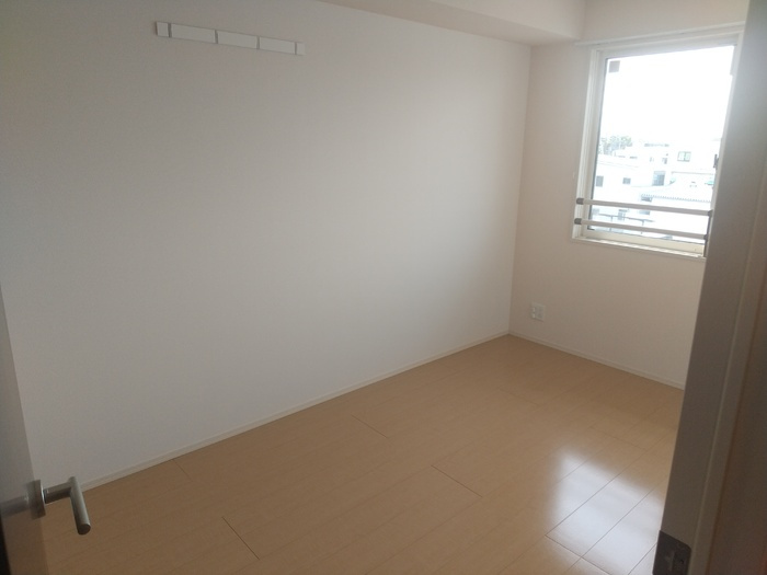 abcdマンション綾園の内装