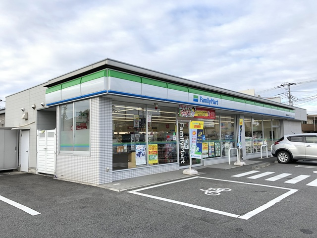 クレア・ド・ルーンのその他|ファミリーマート相模原麻溝小前店