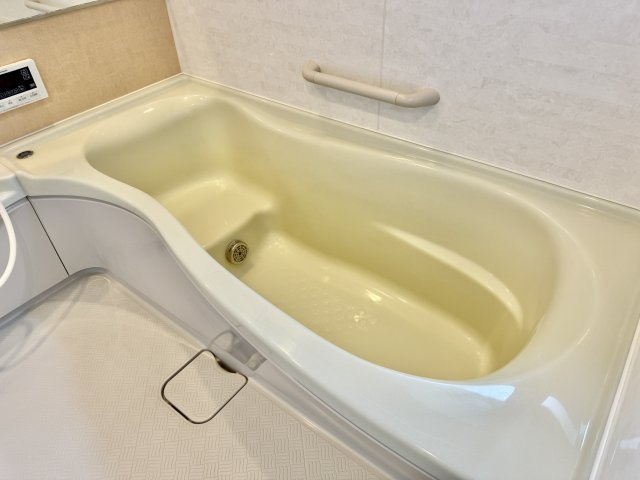 阪南市桃の木台7丁目　中古戸建の浴室|浴室暖房乾燥機付き。ハウスクリーニング済