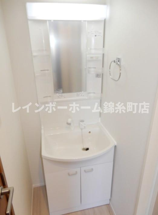 グランヴィーネ Ichikawaの独立洗面台