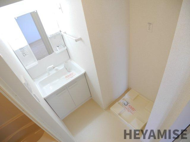 アイヒルズ　メリーＢの洗面所|※反転間取りのお部屋の画像です※現況を優先します