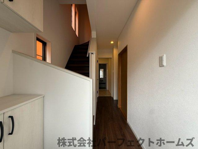 招提元町3丁目戸建の内装|きれいな内装です