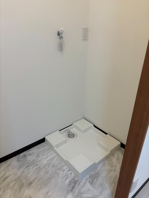 浅草５丁目戸建の設備|洗濯機置場