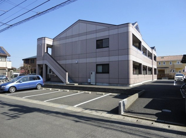 ＭＡＩＳＯＮ　ＣＯＭＦＯＲＣＥの駐車場