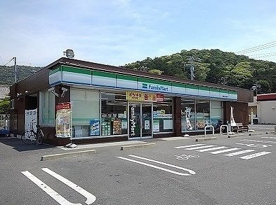 【周辺】 | サンヒルズ西町Ⅰ | ファミリーマートまで650m