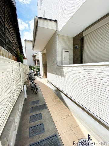 Villa桜本町のエントランス