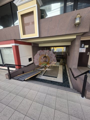 【エントランス】 | メゾン・デュ・オーラ　山下町