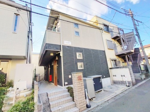 シャーメゾンイーストの外観