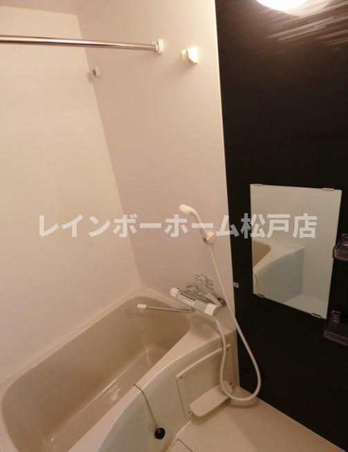 グレイス馬橋の浴室|お風呂で日々の疲れを落としましょう