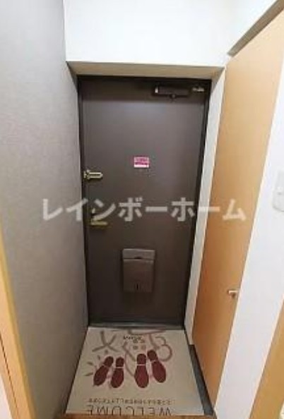 リラッサーレ　Ⅱの玄関