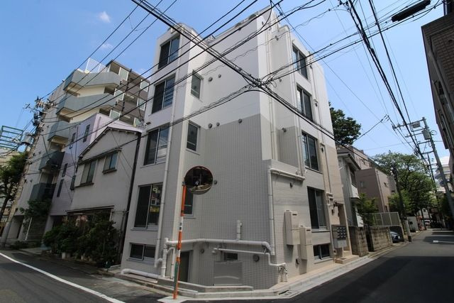 プレミア中野野方