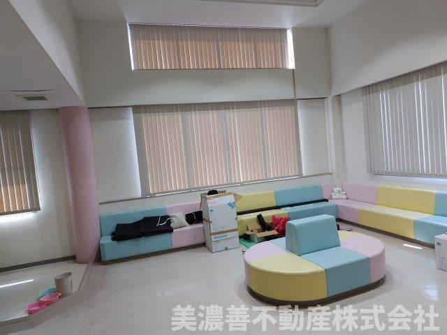 ６０５９９　山県市東深瀬診療所の内装