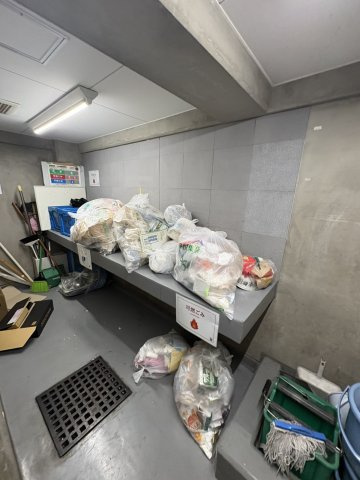 敷地内ゴミ置き場