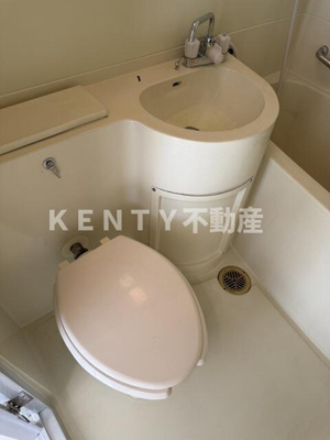 【トイレ】 | オクトメゾン雪ヶ谷 | コンパクトで使いやすいトイレです