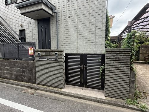 【仲介手数料０円】相模原市中央区富士見3丁目　中古一戸建てのエントランス|相模原市中央区富士見3丁目　中古一戸建て