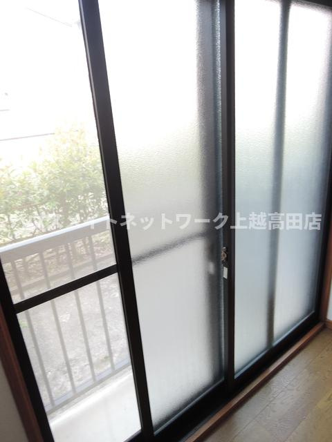 リバティ越後Ａのセキュリティ|二重サッシ