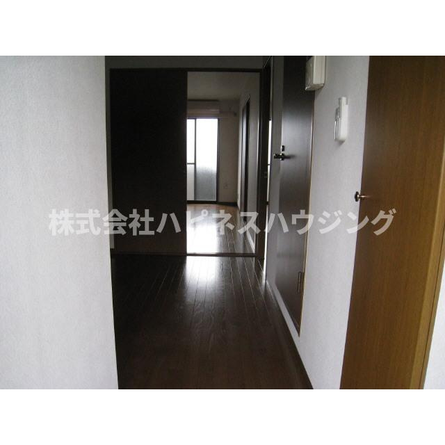 アンプルール フェール 柏の内装