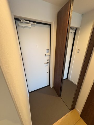 ＢＪ，ＤＡ・ＶＩＮＣＩの玄関