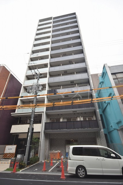 エスリード本町レジデンスの外観